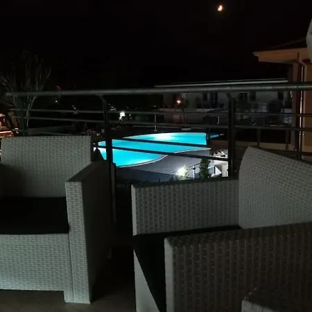Apartment Mare / Piscina / Mare *